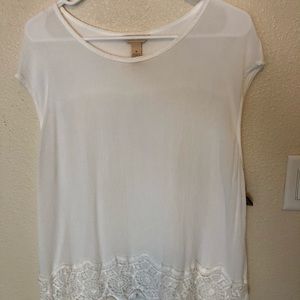 Super cute white tank top